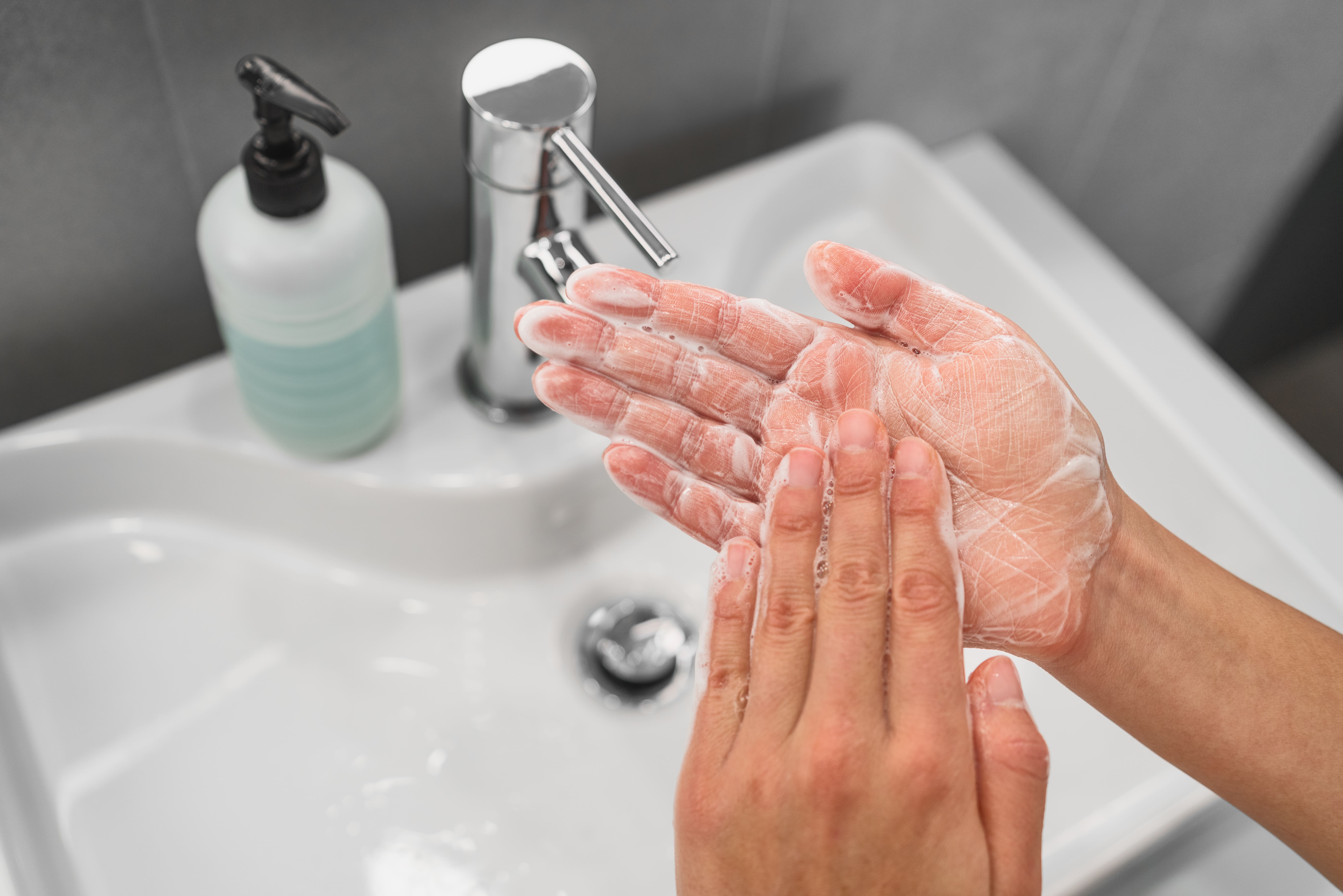 Правила ухода: как часто нужно мыть руки